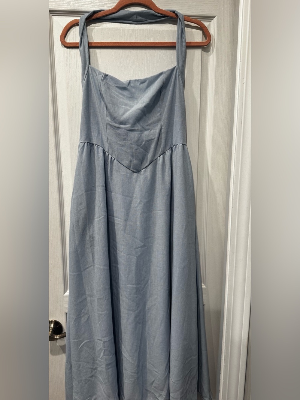 Light Blue Sleeveless Midi Dress - Branded